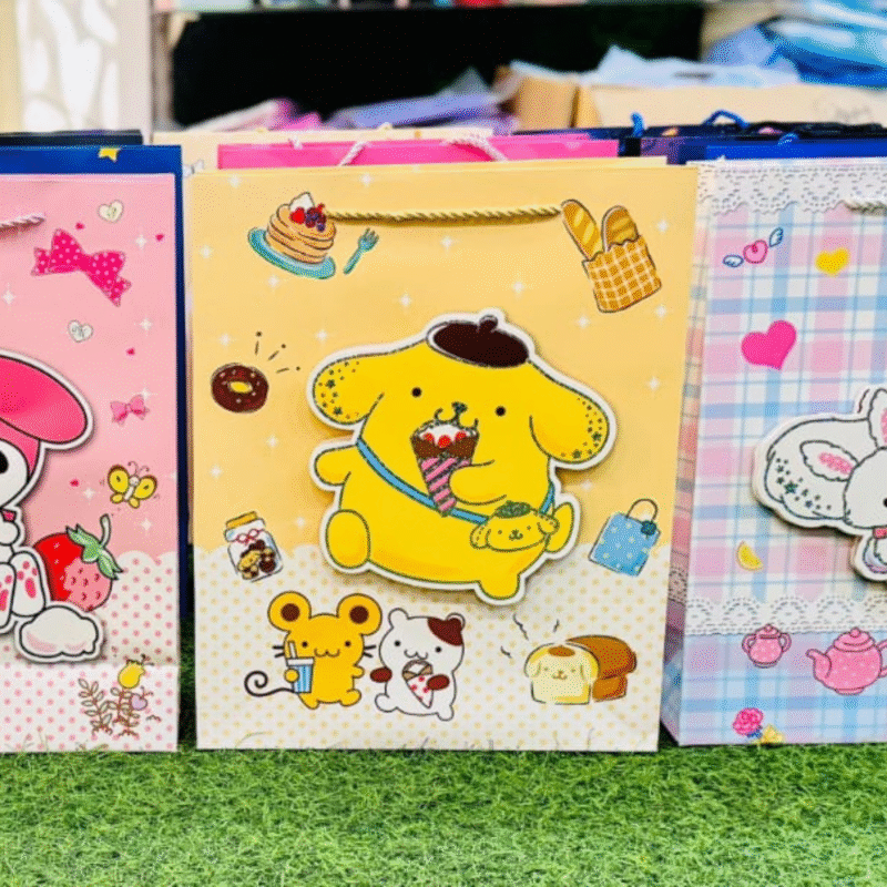 pompompurin paper gift bags
